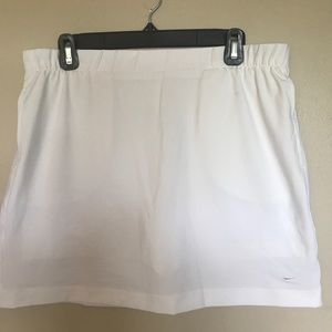 Nike Golf Fit Dry women’s golf skirt-shorts lined